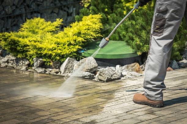 Best Pool Deck Cleaning  in Yuba City, CA